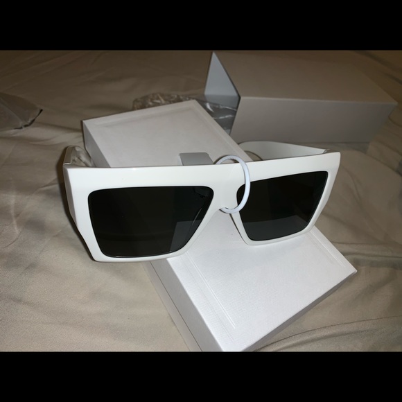 Celiné White Rectangular Acetate Sunglasses - Picture 4 of 8